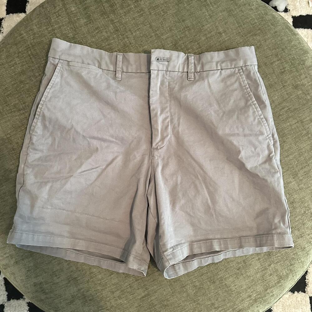 Worn once Gap Chino Shorts